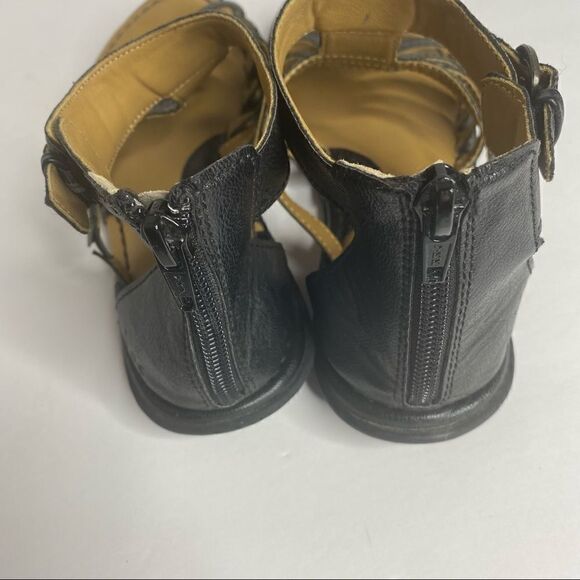 b.o.c | Black Zipper Back Shoes - Picture 6 of 7